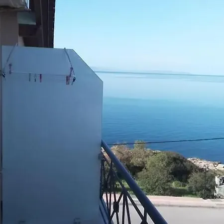 Seaside Apartment! Nea Artaki