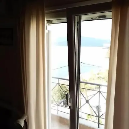 Appartement Seaside Apartment! Nea Artaki
